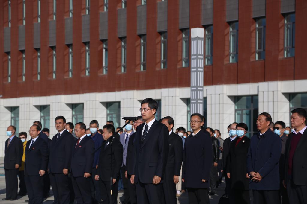 新疆大学组织庆祝中华人民共和国成立69周年活动
